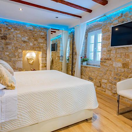 Apartments & Rooms Trogir Stars Free Parking 외부 사진